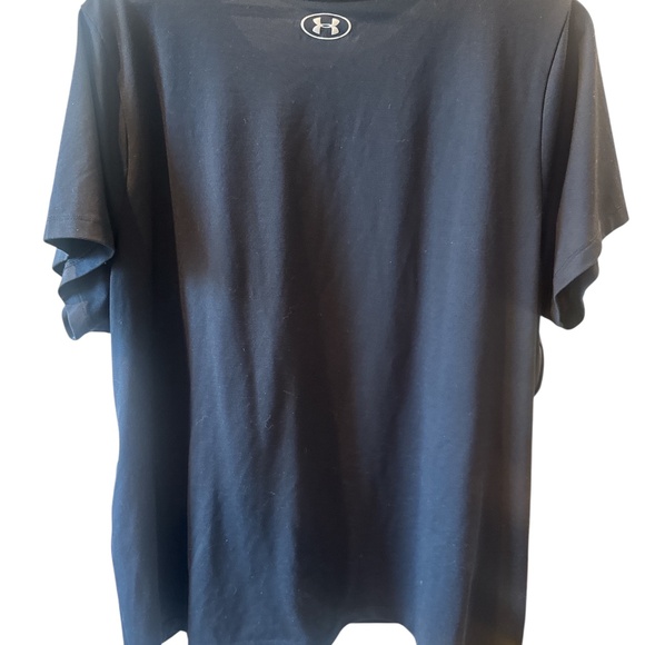 Under Armour Women's 2XL Heat Gear Short Sleeve T-Shirt Loose Fit Black Athletic - Picture 3 of 4